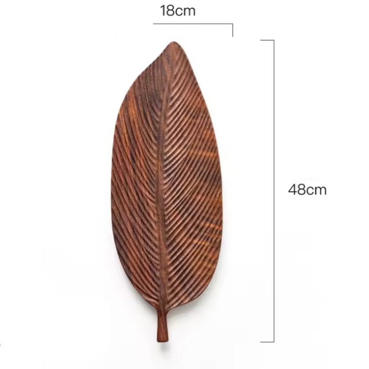 Assiette en Forme de Feuille – Bois de Noyer Naturel et Durable