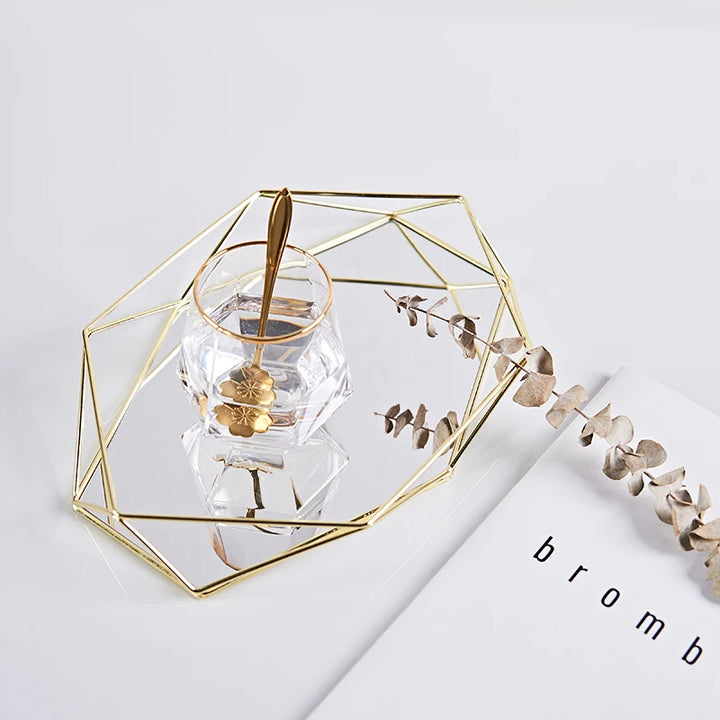 Plateau polygonal en verre et métal – Style moderne