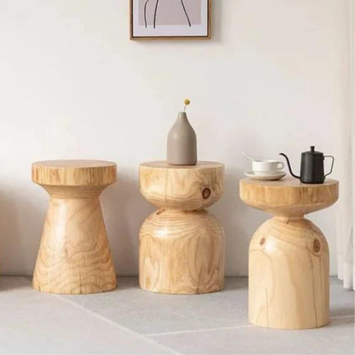 Tabouret en bois artisanal – Élégance rustique et décoration naturelle