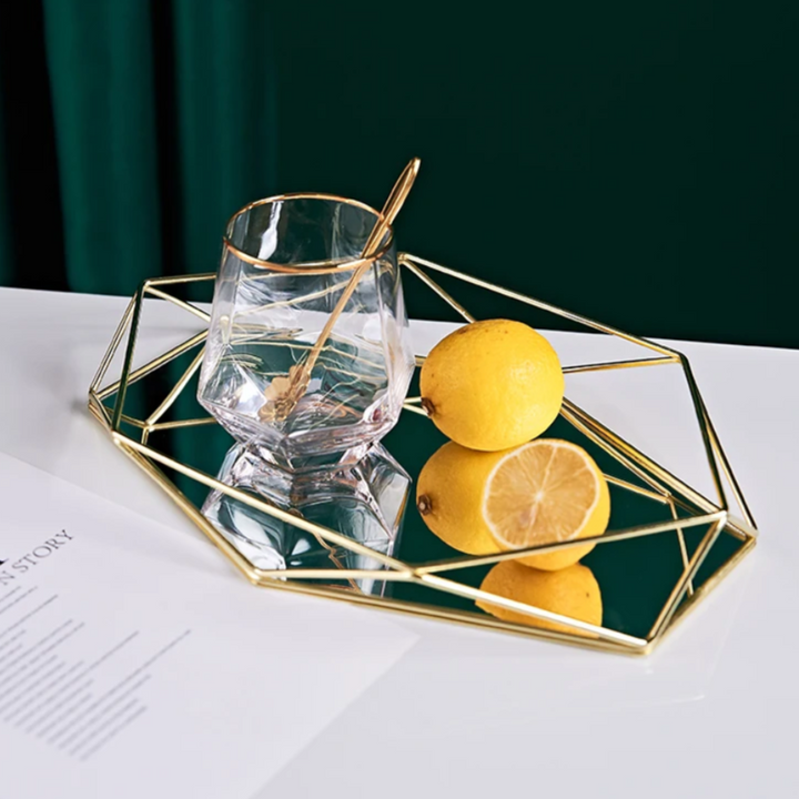 Plateau polygonal en verre et métal – Style moderne