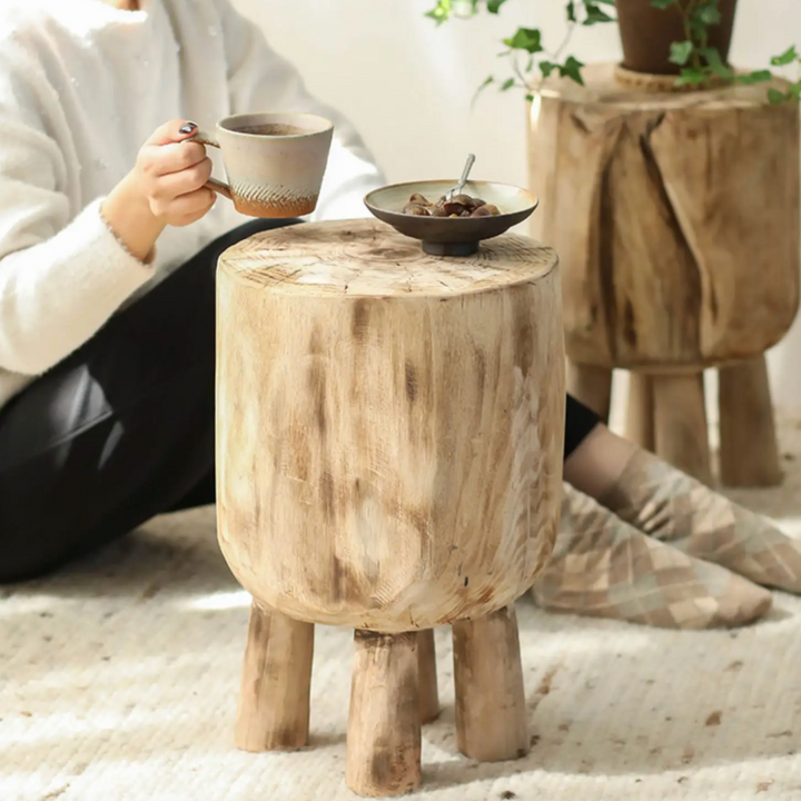 Table d’Appoint Tronc d’Arbre – Bois Massif Sculpté Style Naturel